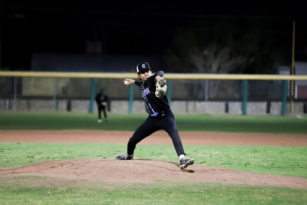 Varsity baseball loses rivalry game against Andress