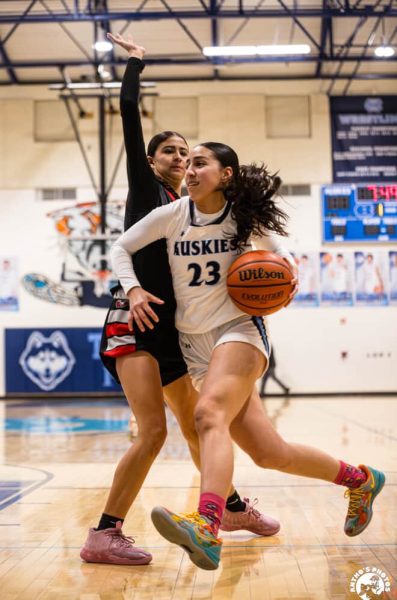 Senior gets signed to Lake Forest University