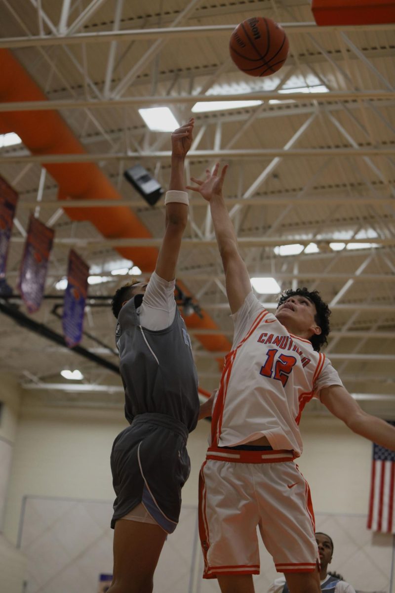 Varsity basketball defeats Canutillo 57-41