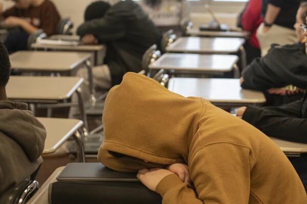 New Study Shows Teens Sleep Crisis Growing